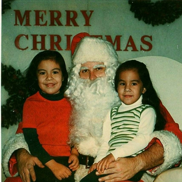 Carrie & Nikki - Picture 2 of 6
